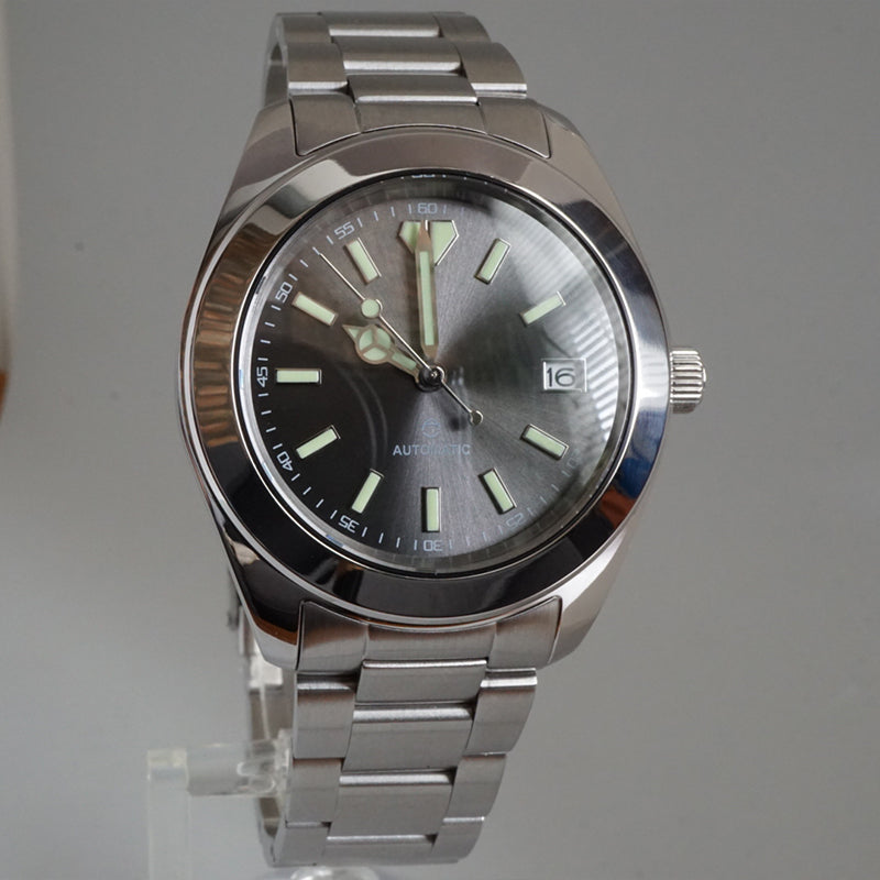 TL032 – Legacy 39 Gray