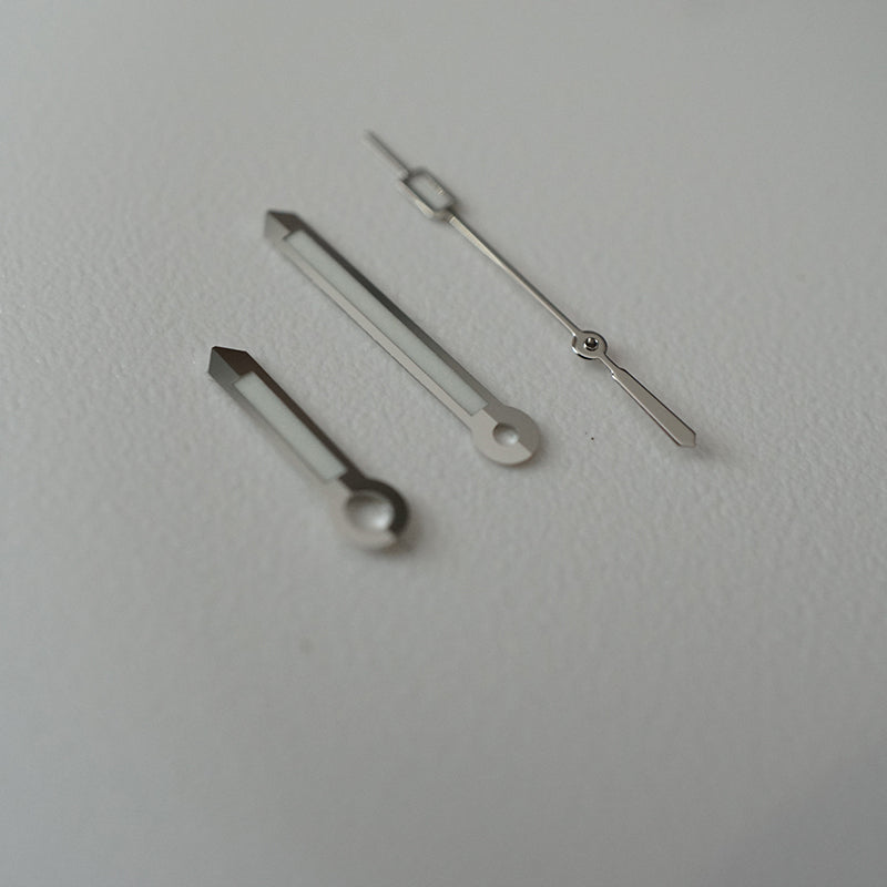 62HS04 - Silver 62M Hands (BGW9)