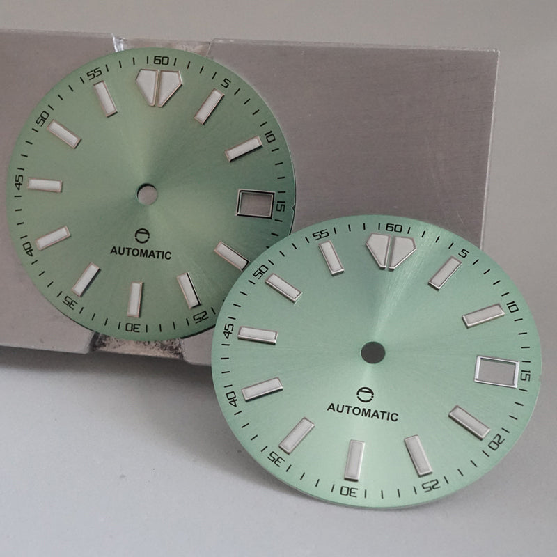 LDOM01 - Mint Sunburst Dial w/Date Window