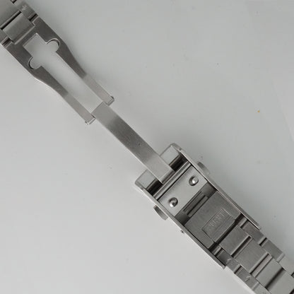 Photo of watch clasp opened